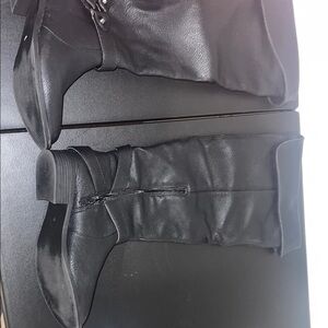 Barely worn Black wide calf Knee-High Boots